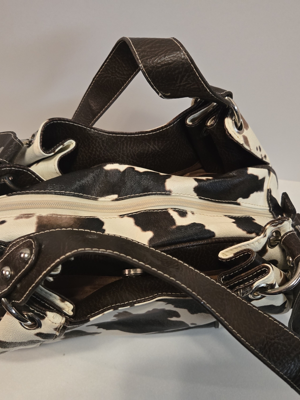 Vintage Cow-Print Satchel in Brown and White - Picture 2 of 12